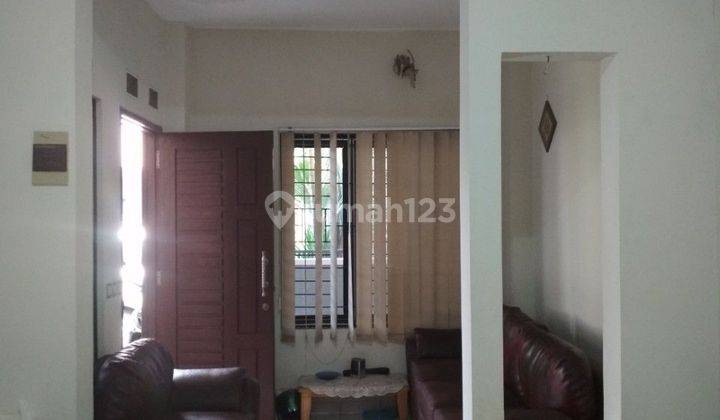 Dijual Rumah Nyaman di Vila Dago,Pamulang 2