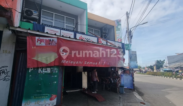 Fast Sale, 3 Attached Shop Houses Ready to Use, Can Be Bought Per Unit in Pamulang 2