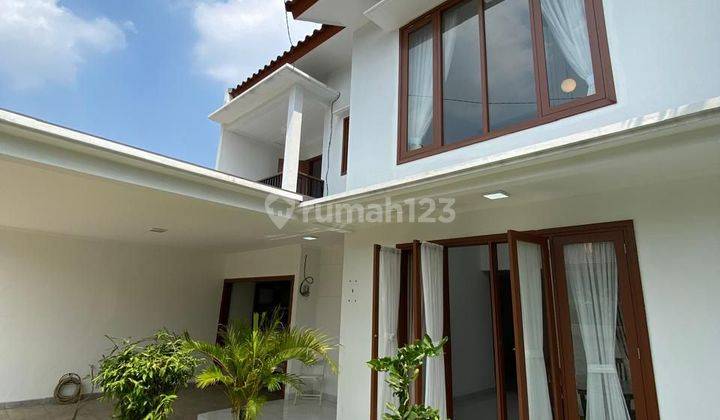 Rumah Asri Dan Nyaman 2 Lantai Banyak Kamar  Di Cinere  2