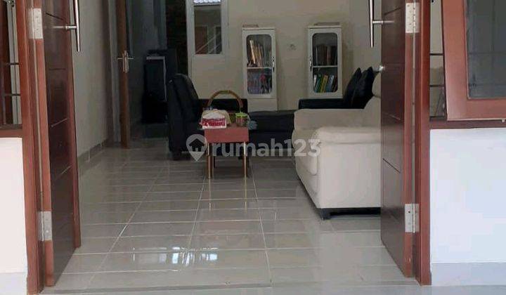 Dijual Rumah 4kamar Tidur Di Villa Rizki Ilhami 2, Sawangan Depok 2