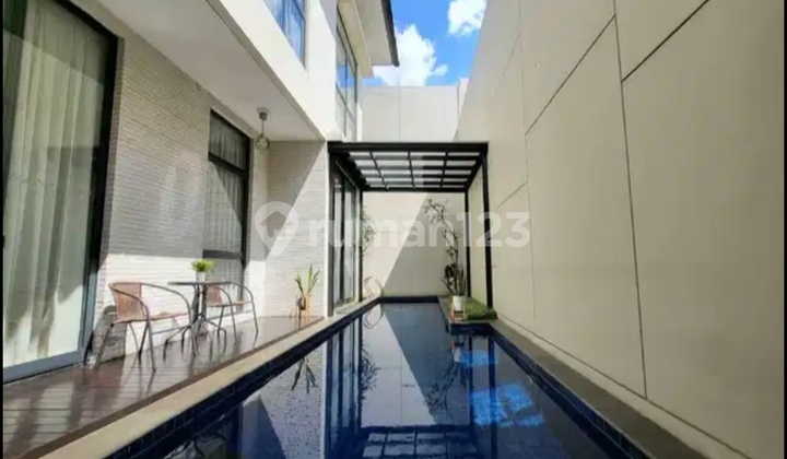 Quick Sale Newly Renovated 3-Story Luxury House in Navapark BSD