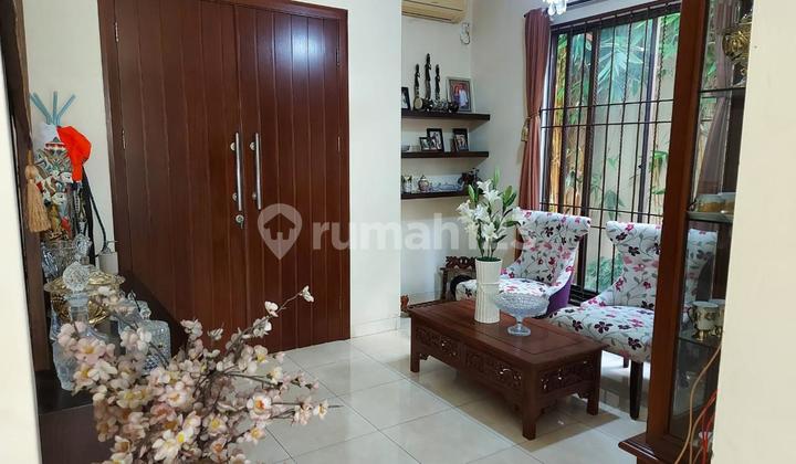 Disewakan Rumah 2 Luas Ada Kolam Renang Di The Green Bsd  2