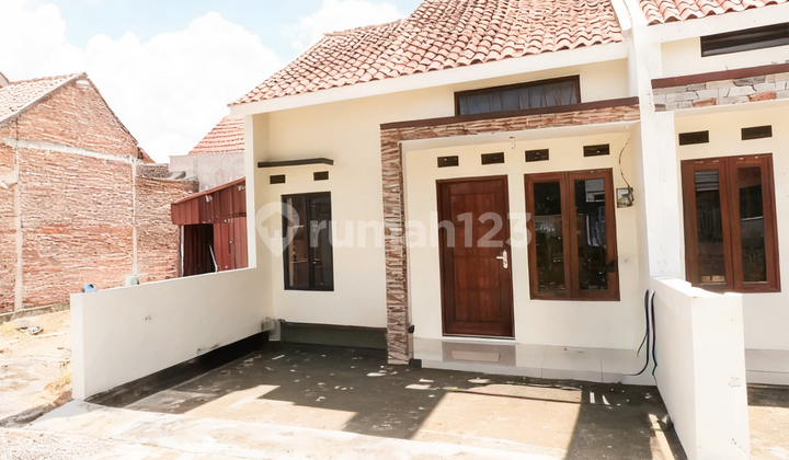 Rumah Pesan Bangun Dekat Kampus Uin Strategis