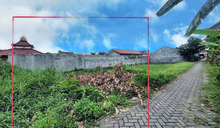 Tanah pekarangan tengah kota banyuanyar dekat jalan adisumarmo  1