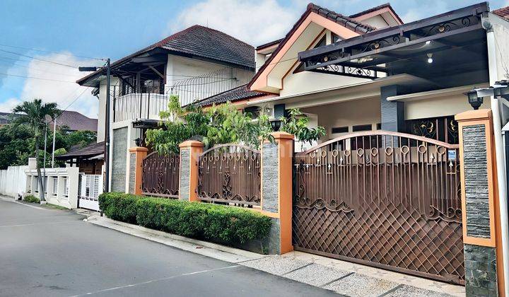 Rumah bagus strategis lokasi tengah kota solo jajar laweyan 1