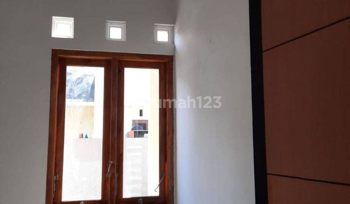 Rumah Baru siap huni perumahan paulan dekat kampus ums strategis 5