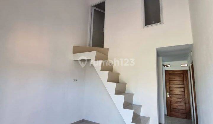 Rumah Baru hadap Selatn cluster  lokasi gedongan colomadu mezanin 5