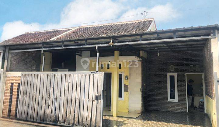 Rumah Bagus perumahn lokasi papahan jaten tengah kota karanganyar 1