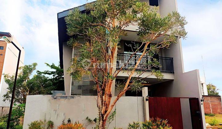 Rumah 2 Lantai Bagus full furnish elite cluster dekt pakuwon mall 2