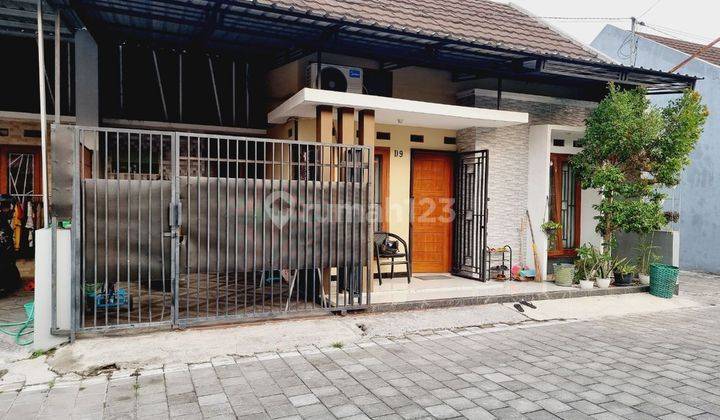 Rumah Bagus siap huni perumahan security lokasi gedongan colomadu 1