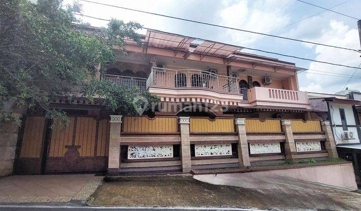 Rumah kost putri eksklusif furnish  2 Lantai full huni dekat UNS 1