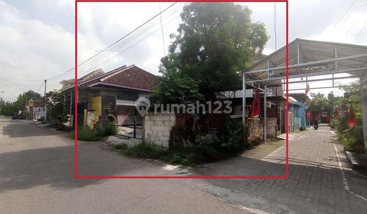 Tanah Hook lokasi strategis banyuanyar dekat sekolah alabidin 1