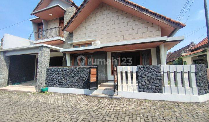 Rumah 2 Lantai furnish tengah kota solo serengan strategis nyaman 1