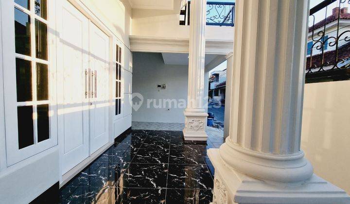 Rumah 2 Lantai Baru model eropa siap huni SHM lokasi gentan baki 2