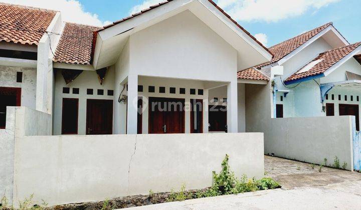 Rumah Nyaman Lingkungan Dekat Akfis luasan besar lokasi tohudan 1