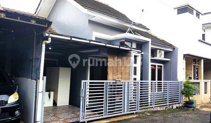 Ready-to-Occupy House for Rent, Located in Malangjiwan Colomadu, Good and Safe. Ready-to-Occupy House for Rent, Located in Malangjiwan Colomadu, Good and Safe.
