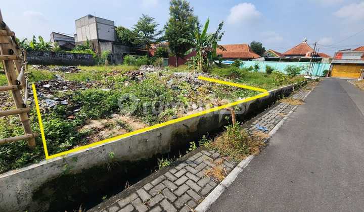 Land in Banyuanyar, Area 125m², near Alabidin School Solo, Banyuanyar Land in Banyuanyar, Area 125m², near Alabidin School Solo, Banyuanyar