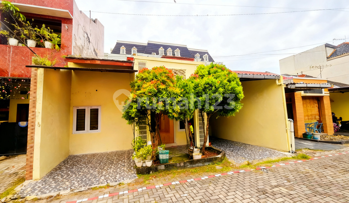 House for Rent Banyuanyar Solo Cluster Ready to Live Good Safe House for Rent Banyuanyar Solo Cluster Ready to Live Good Safe