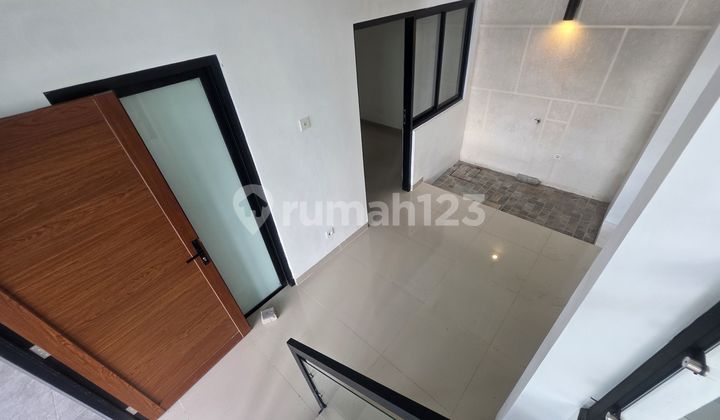 Rumah 2lantai Mewah Cluster Satpam 24jam Dekat Solo Dicolomadu 2