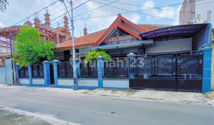 Good Luxury House in the City Center Manahan Area 292m Near the Stadium