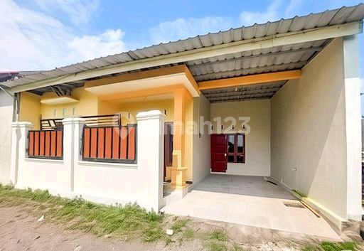 Nice Ready-to-Live House Near Solo, Sawahan Ngemplak Location, Safe.