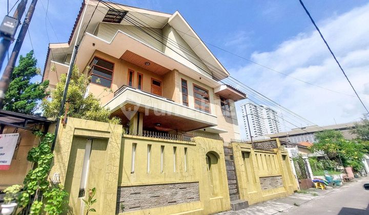 Rumah Bagus Siap Huni 2lantai Tengah Kota Solo Mangkubumen Bagus 2