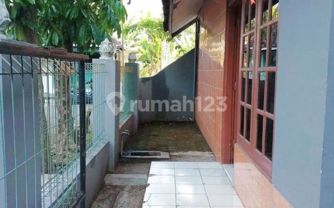 Good House Ready to Live Near Ums Campus Location Gawanan Colomadu 2