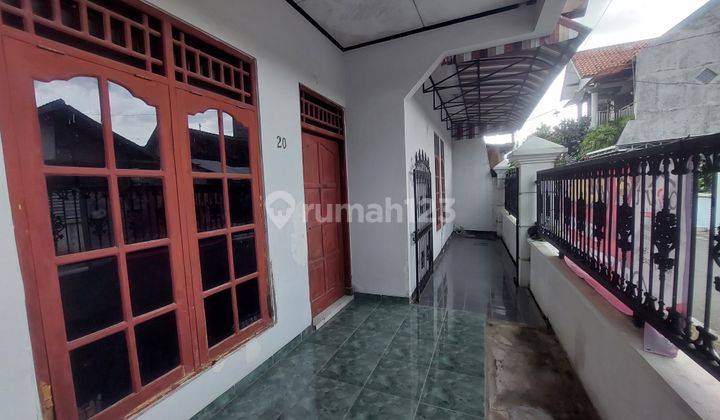 Rumah Butuh Renovasi Lokasi Sumber Solo Tengah Kota Dibawah Pasar 2