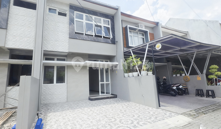 Rumah Siap Huni 2Lantai Tengah Kota Solo di Penumping Rumah Siap Huni 2Lantai Tengah Kota Solo di Penumping