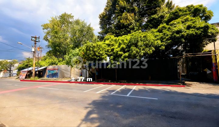 Tanah Jalan Raya Tengah Kota Slamet Riyadi Cocok Usaha dan Hotel