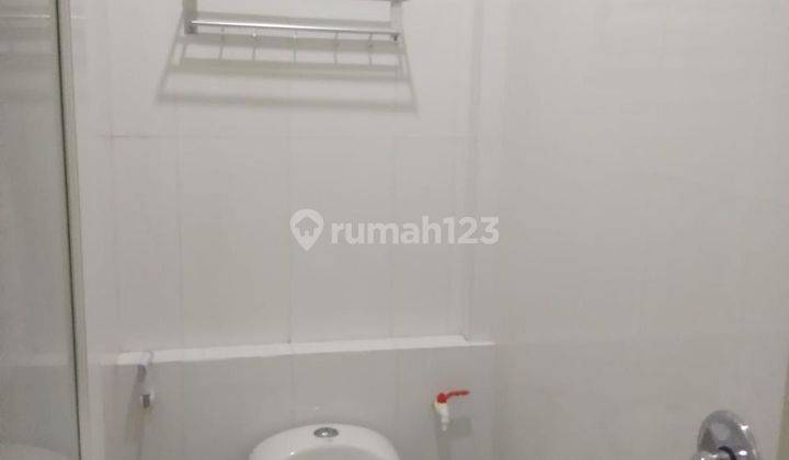 Rumah Kost 2 Lantai Bagus Furnish Tengah Kota Perkantoran Laweyan 2