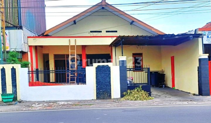 Nice House Suitable for Business and Office Location in Banjarsari Nice House Suitable for Business and Office Location in Banjarsari