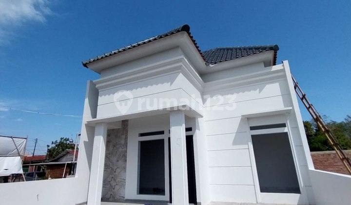Rumah Baru Dekat Taman Jayawijaya Solo Lokasi Banjarsari