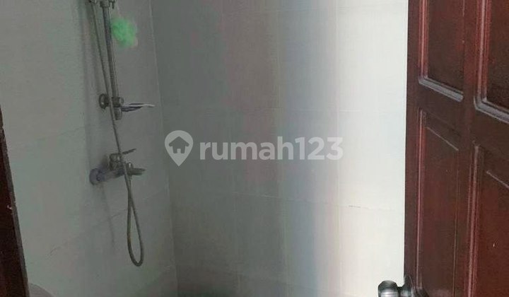 Good Luxury House in the City Center Manahan Area 292m Near the Stadium