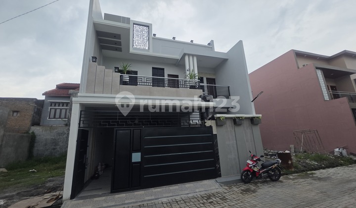 2-Story House Ready to Occupy Cluster Location Sumber Solo
