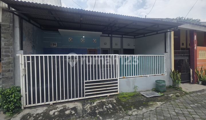 Rumah Sederhana Siap Pakai Dekat Kampus Uns Solo Rumah Sederhana Siap Pakai Dekat Kampus Uns Solo