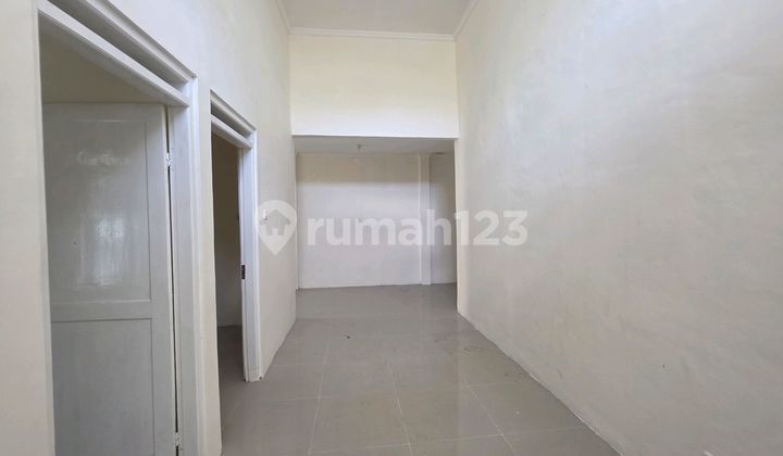 Rumah Bagus Area Perumahan Luas 100m Lokasi di Colomadu 2