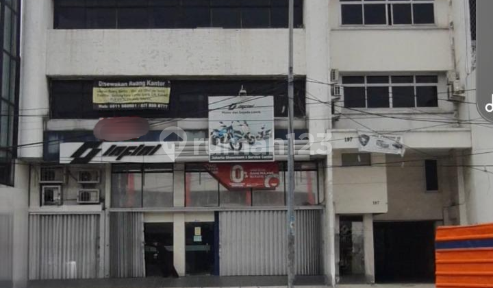 For Sale Ex-Showroom Building in Jatinegara, East Jakarta