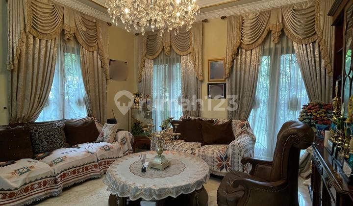 Dijual Rumah Mewah di Pegangsaan, Menteng - Lokasi Prestisius dan Lingkungan Asri 2