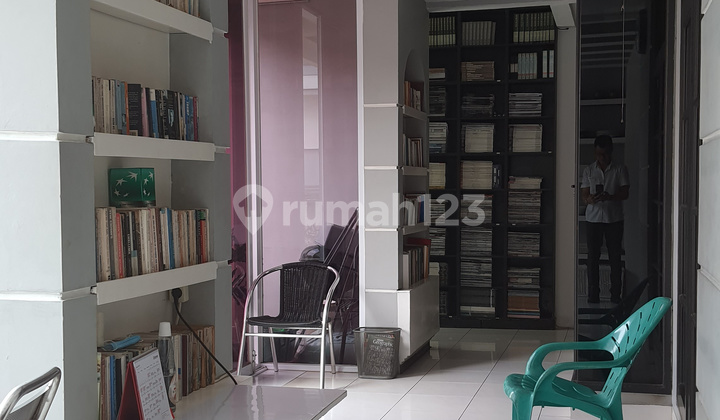 Ready-to-Occupy House in Pik Walet Cluster, Jl Wallet Permai 4 2