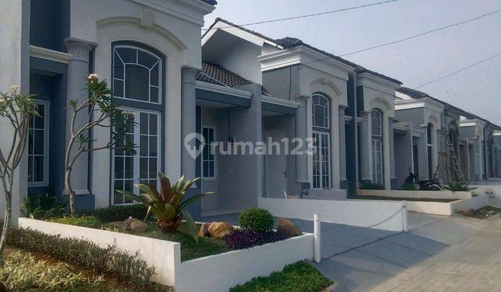 Rumah Strategis Di Panorama Bali Residence, Dekat Jalan Raya 2