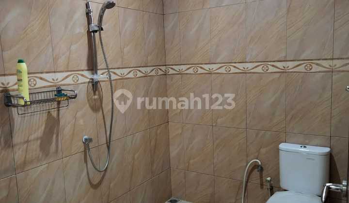 Rumah Siap Huni Semi Furnish Renovasi Sektor 1b Dekat Pahoa  4