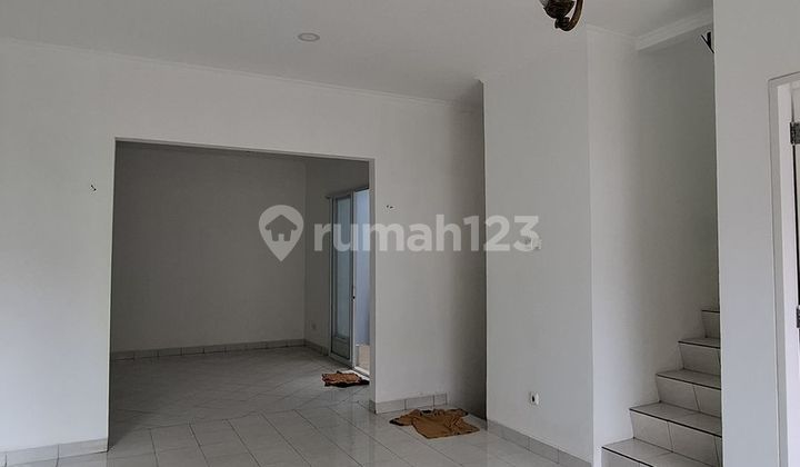 For Sale Ready-to-Occupy House in Kota Wisata