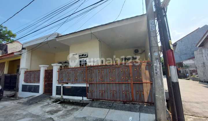 Disewakan Rumah Kranggan Permai Hook