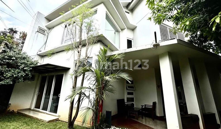 Dijual Rumah Luas Semi Furnished Dekat LRT Harjamukti Cibubur