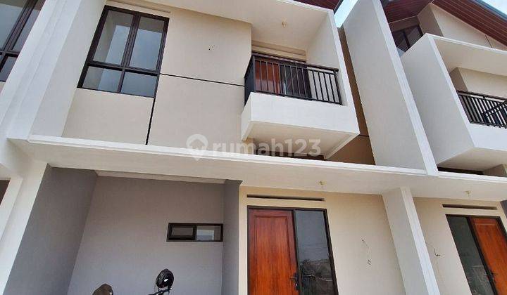 Jual rumah cluster baru di Jl. AMD Babakan Pocis, Serpong.  2