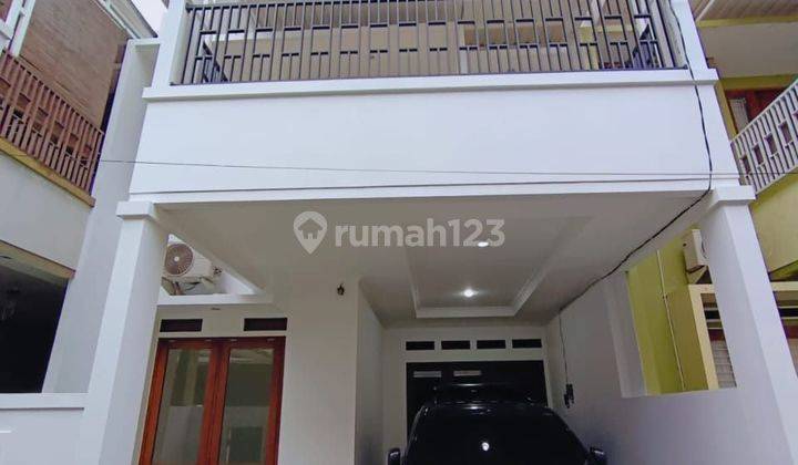 Rumah secondary terawat di Jl. H. Adam Malik, Cipadu. 2