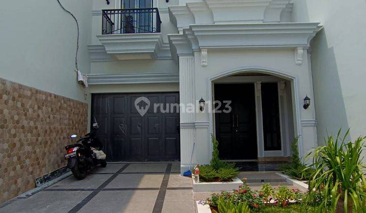 Jual Rumah American Classic Dekat Permata Hijau Jaksel. 1