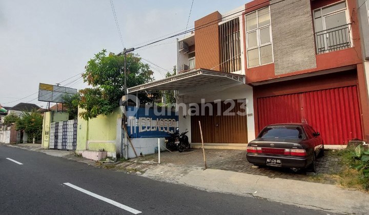 Strategic Ready-to-Use Shop House near Tugu Station Yogyakarta Strategic Ready-to-Use Shop House near Tugu Station Yogyakarta