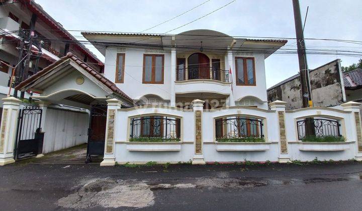 Rumah Mewah di Kawasan Elit, Dekat Utara Ugm Dekat Kentungan 2